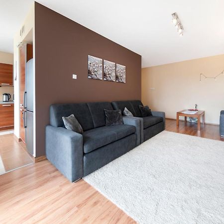 Apartament Sloneczny Wylotowa โควอบเซก ภายนอก รูปภาพ