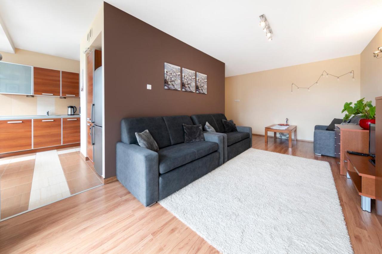 Apartament Sloneczny Wylotowa โควอบเซก ภายนอก รูปภาพ